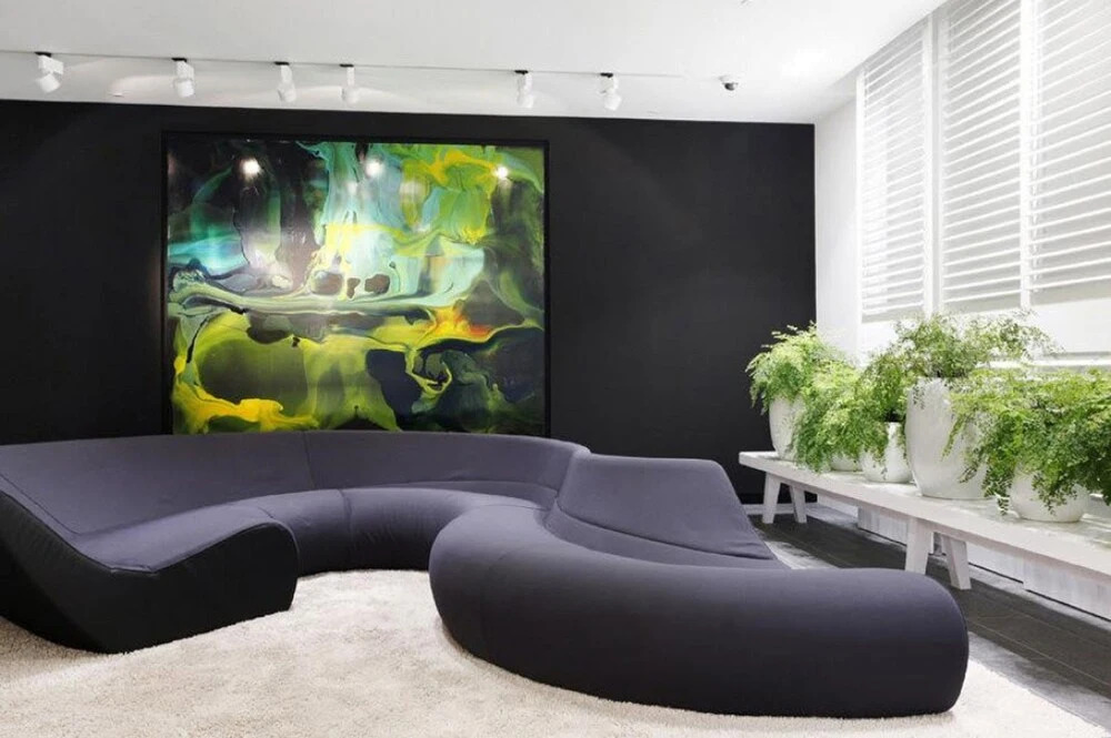 Elm Apartment