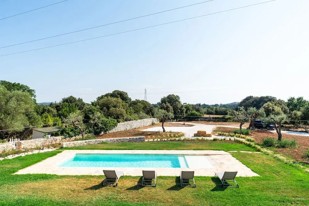 4152 Trulli Salsapariglia by Perle di Puglia