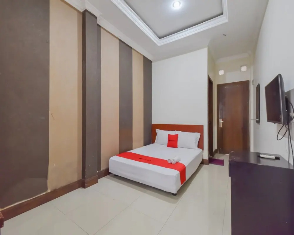 RedDoorz near Universitas Maranatha Bandung