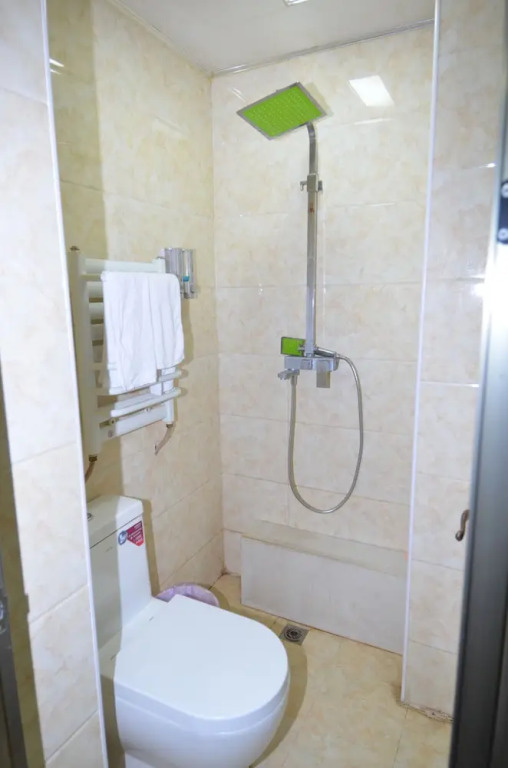 Lanzhou Longshang Apartment