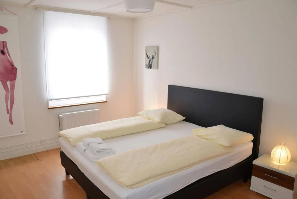 Rent a Home Eptingerstrasse - Self Check-In
