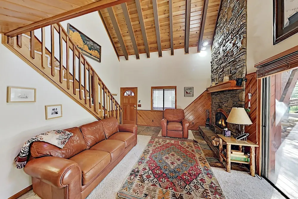 Incline Chalet Near Skiing, Hiking, Casino, and Restaurants home