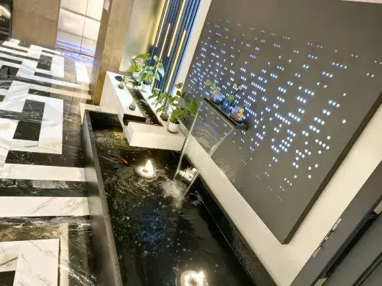 Huiyu Zhenxuan Hotel (Hechuan Baolong Square Branch)