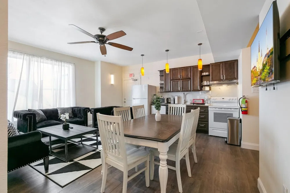 Breathtaking Condos Near French Quarter