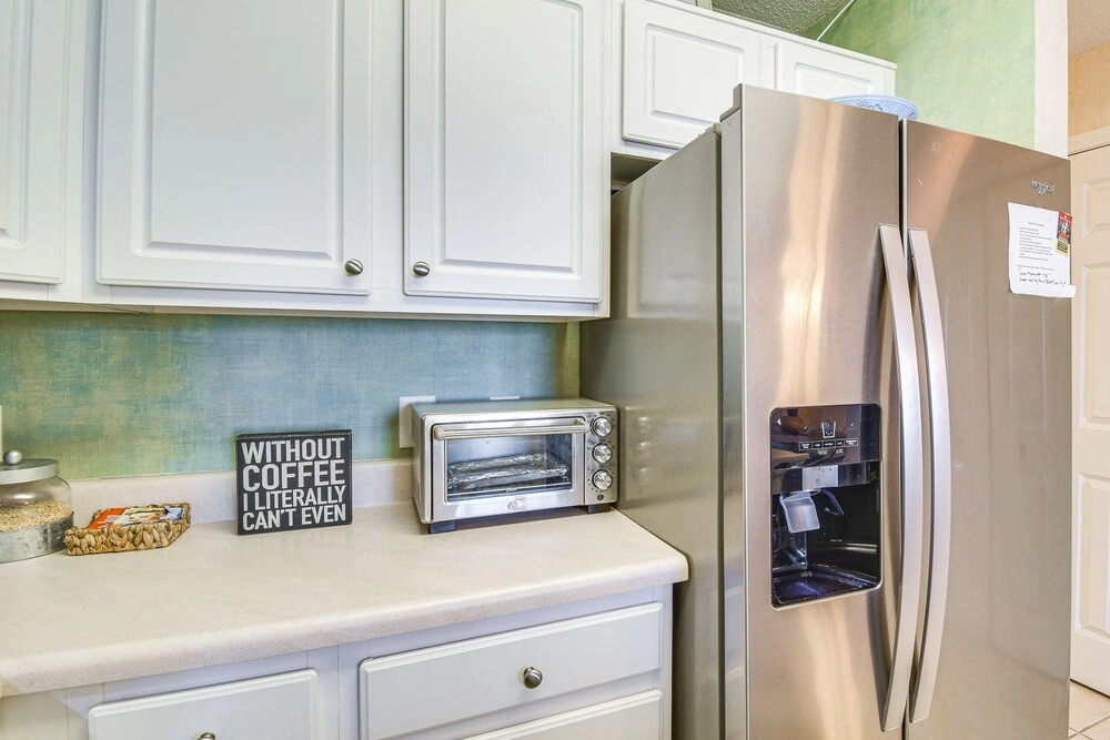 Gulf Shores Condo w/ Balcony: 2 Mi to Fort Morgan
