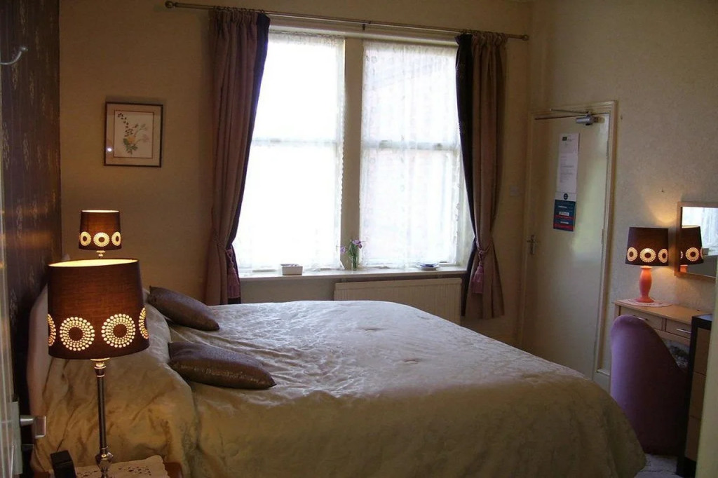 Green Bank Guest House