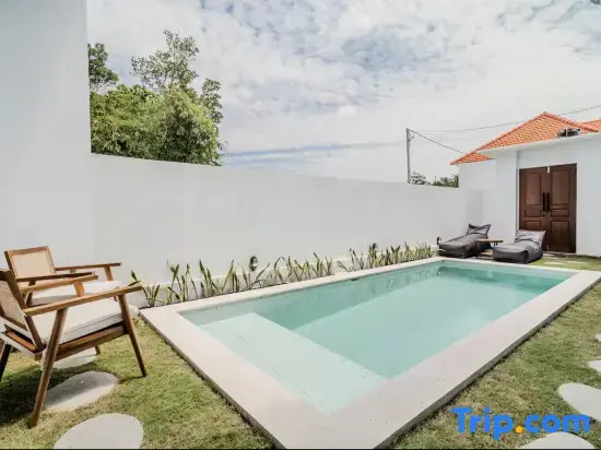 Casa Laguna Pererenan : brand-new 3-bedroom villa  - A Luxury Private Villa By Balinest Villas