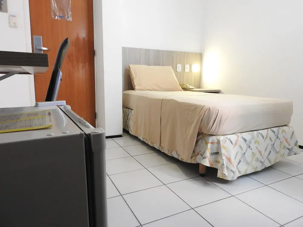 Skina Express Hotel