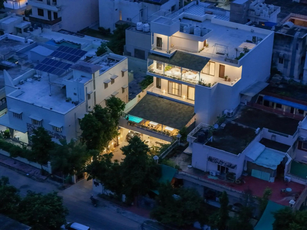 Dera Jaipur - Luxury Heritage Stays in Bani Park, Jaipur