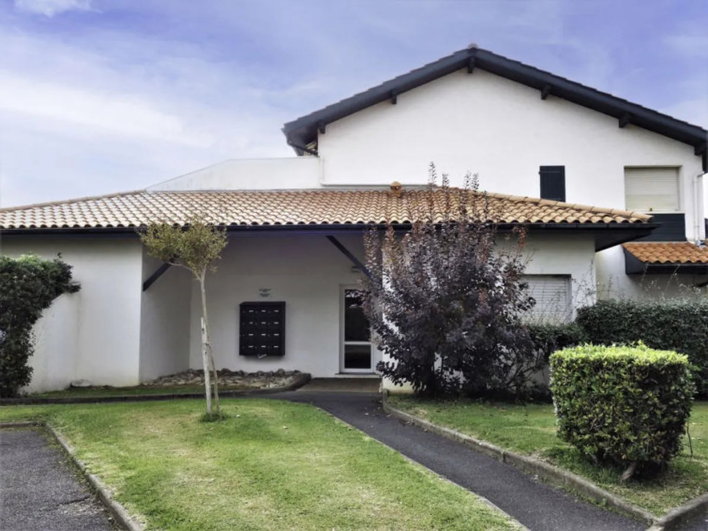 Le Fronton 24666