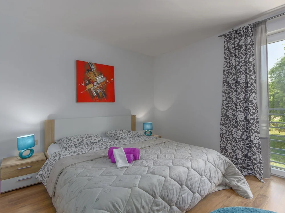 Wonderful, Modern Villa With Pool, Whirlpool and Garden, Near Rovinj