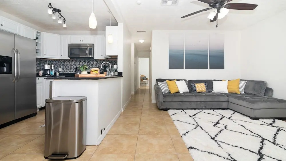A Getaway on Walnut