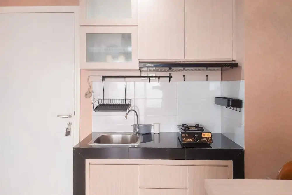 Good And Comfy 1Br Apartment At Tuscany Residence