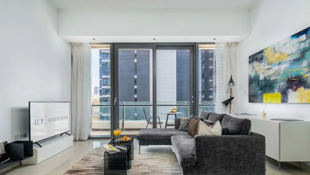 LUX Holiday Home - Silverene Towers 3