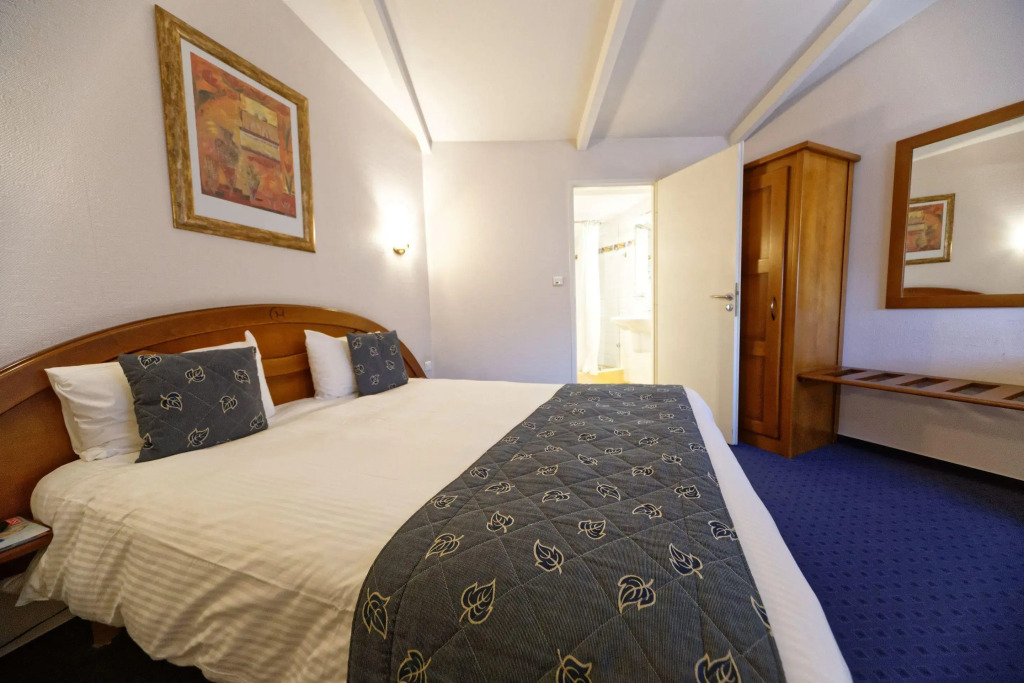 Charme Hôtel, Montbéliard Sud