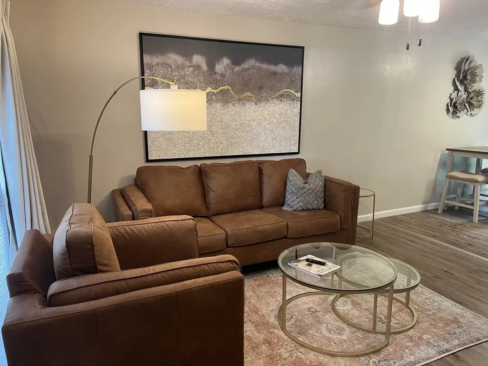 Cozy And Peaceful - Great Outdoor Space 3 Bedroom Home by Redawning