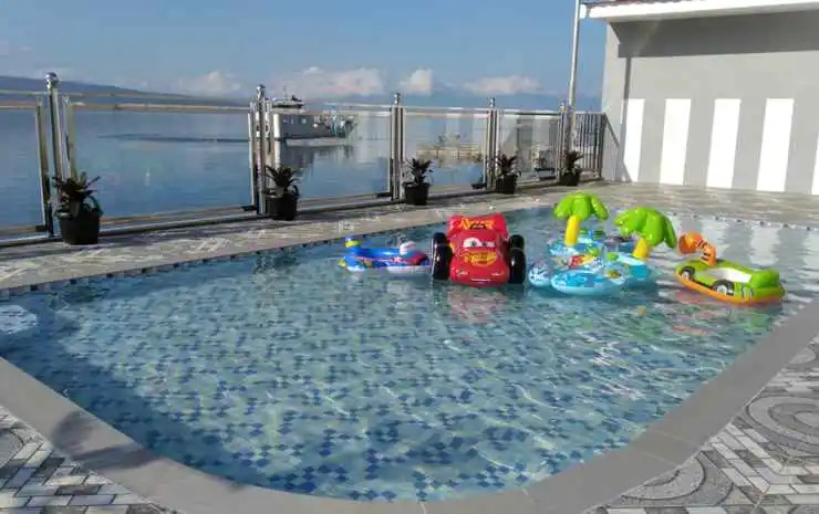 Dio Refael Hotel