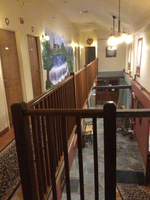 Stagecoach House Inn