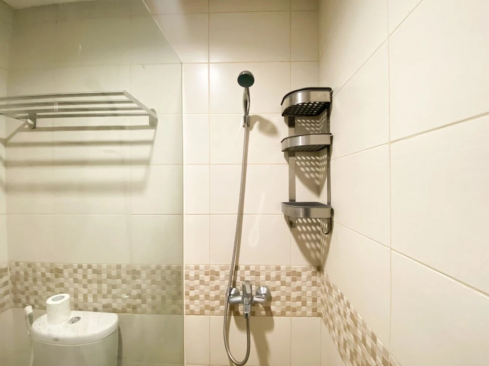 Simply Look And Warm Studio Room Tamansari Iswara Apartment