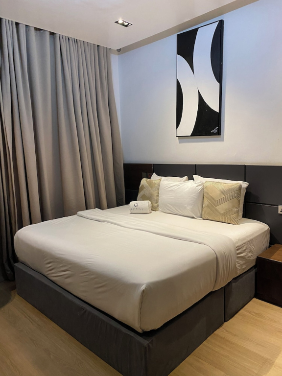 Greyfield Apartment 1