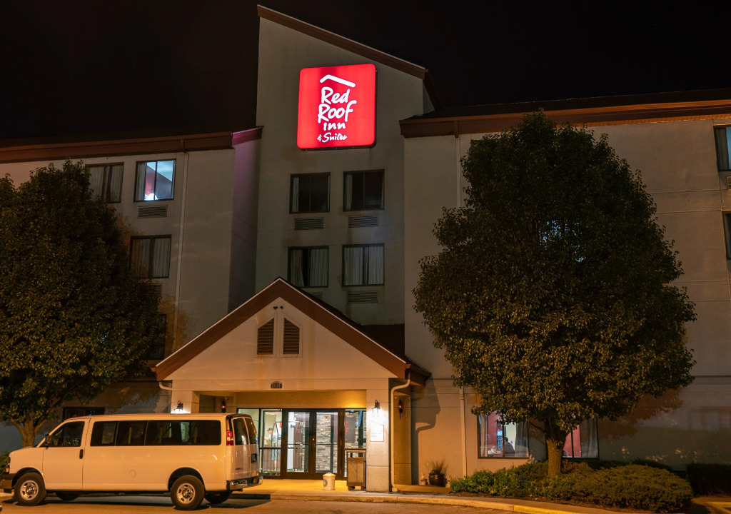 Отель Индианаполиса Quality Inn And Suites Airport