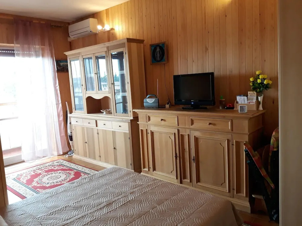 Studio in Voghera, With Wonderful City View and Furnished Terrace