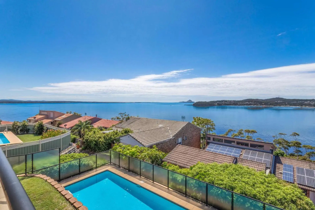 Above and Beyond - Beautiful Home with Pool