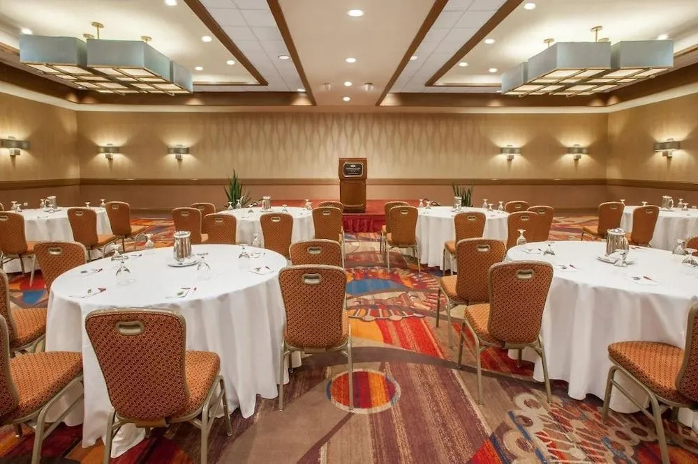 Dayton Vitality Hotel - Downtown