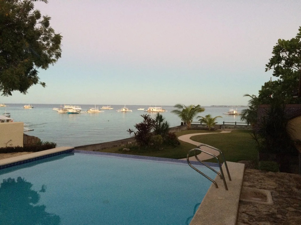 Feel Deep Dive Resort