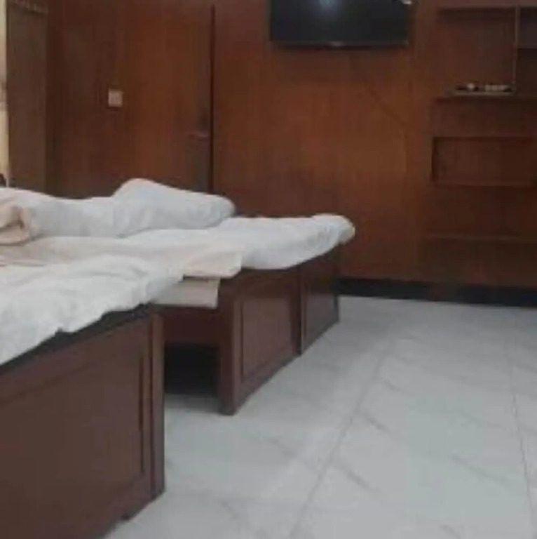 Nice Guest House