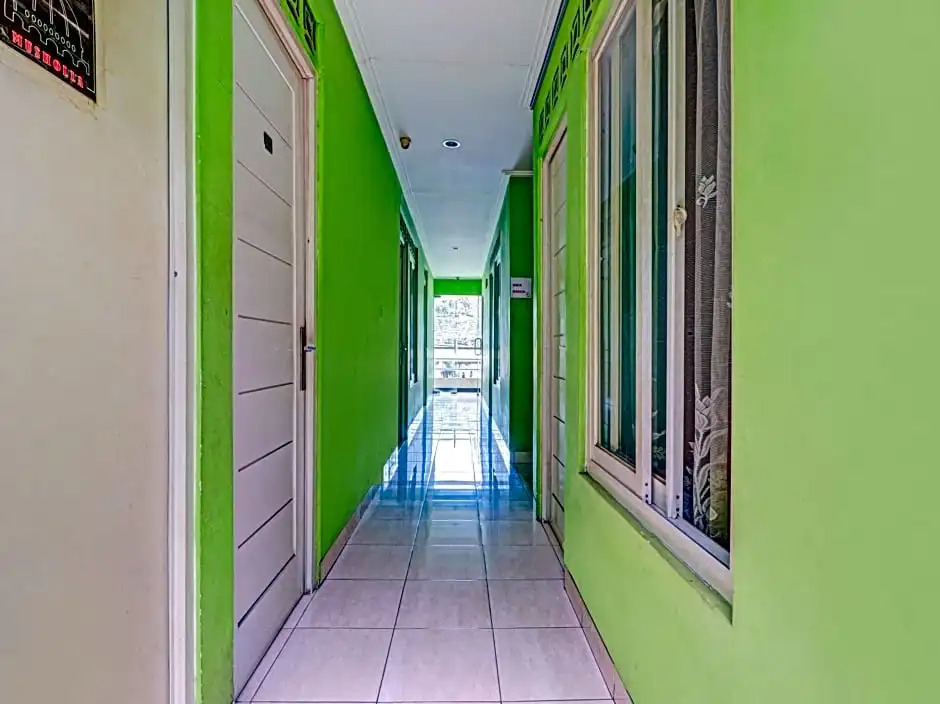 SPOT ON 90632 Hotel Pelangi Indah Paskal