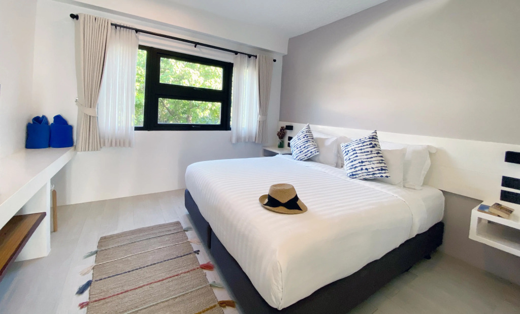 Blue Tao Beach Hotel - SHA Plus