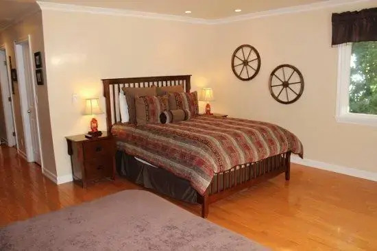 Big Bear Biltmore by Village Reservations