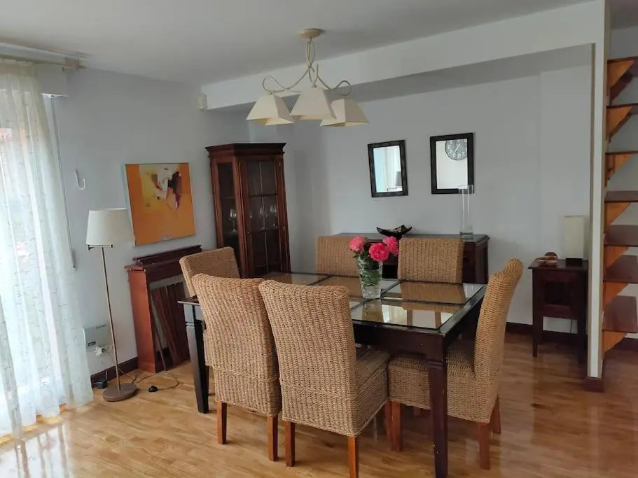Casa amplia y luminosa cerca de Pamplona - Izarren Etxea