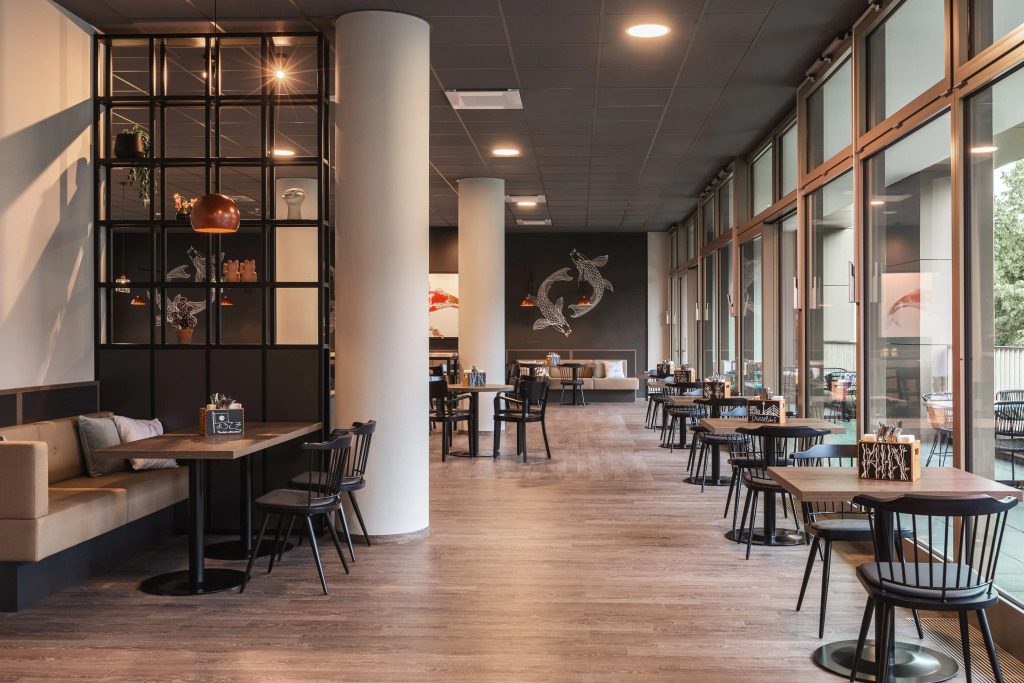 Holiday Inn - the niu Tab Dusseldorf Main Station by IHG