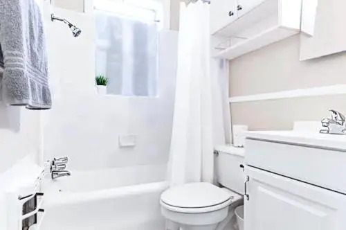 1920s Urban Charm SHELTER IN PLACE HERE!
