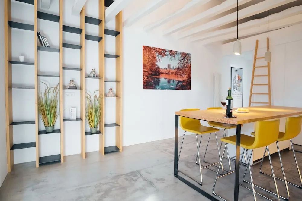 HOMEABOUT CHUECA Apartment