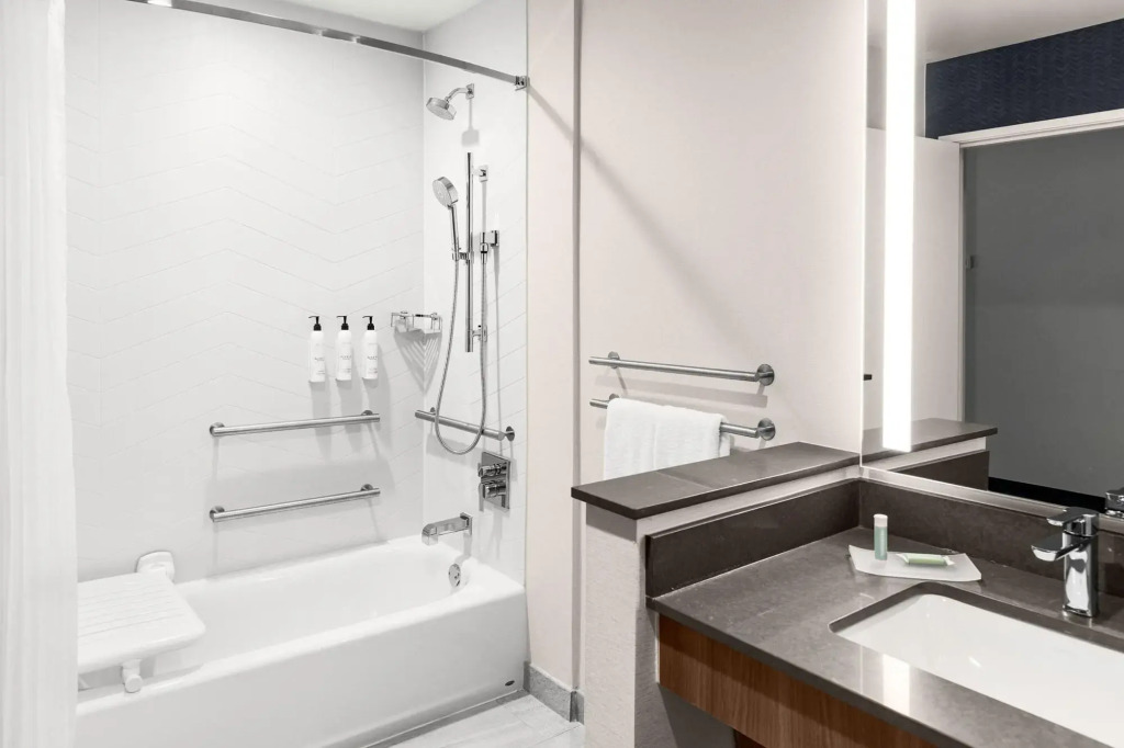 Fairfield Inn & Suites Austin Downtown