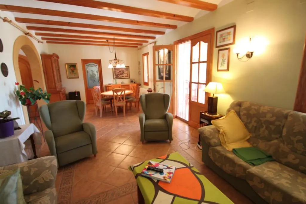 Finca Cantares - holiday home with private swimming pool in Benissa