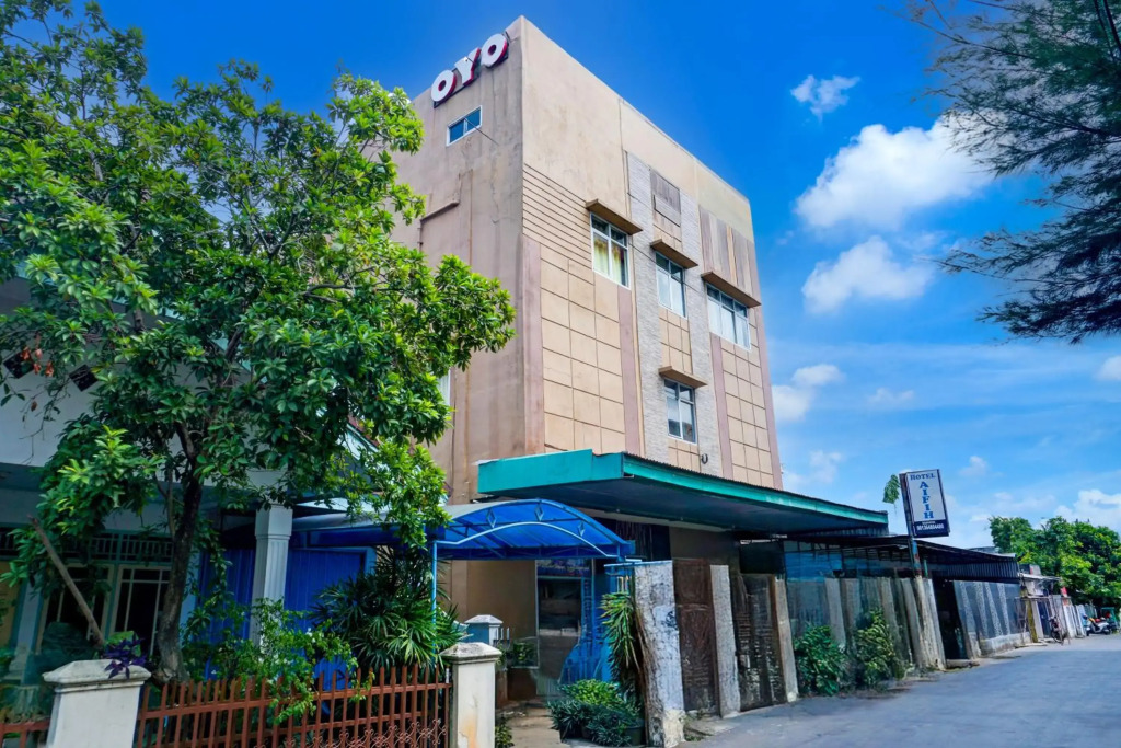 OYO 2255 Hotel Aifih