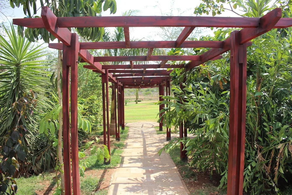 Four Pillars Lodge Chilanga