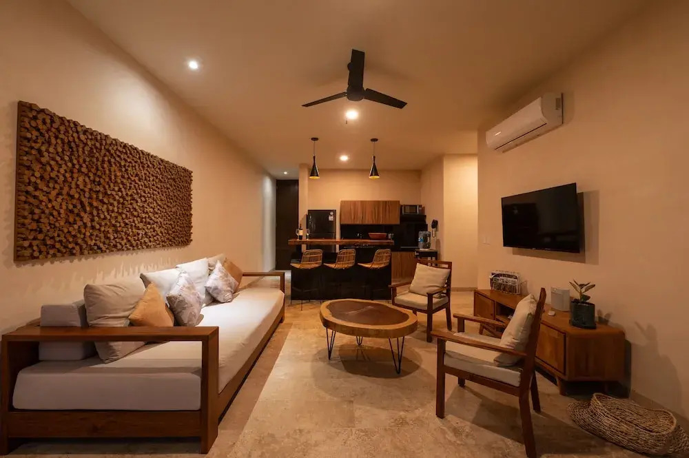 Two Bedroom Luxury Apartment by TuLuna