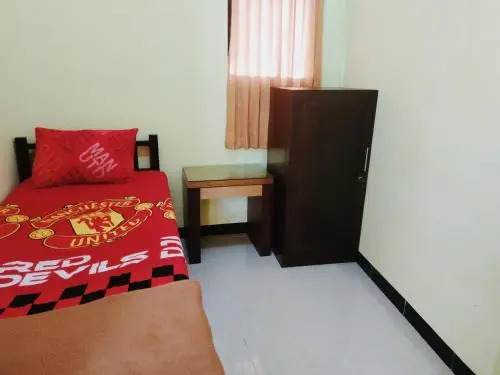 Yellow Hostel
