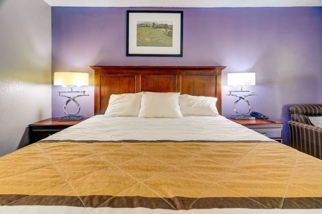 Budget Inn Top of Ellijay