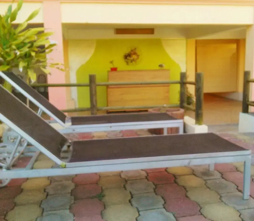Sun & Earth Villa