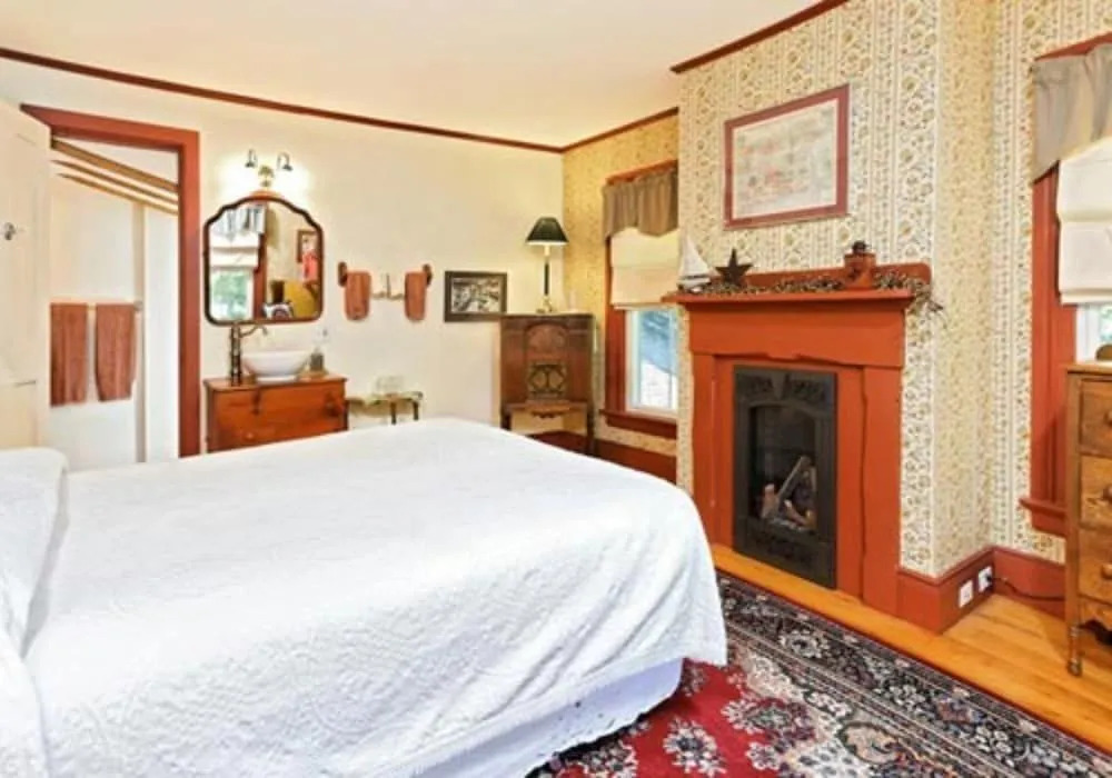 Black Lantern B&B