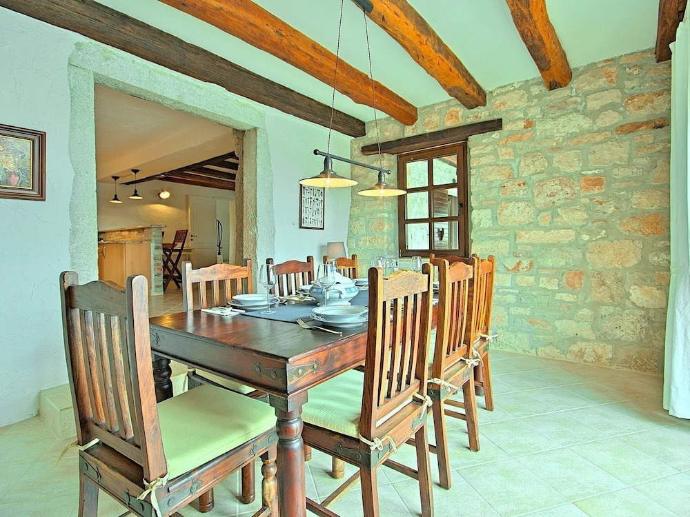 Renovated Holiday Home With Private Pool at 5 km From the Resort of Porec and Beach