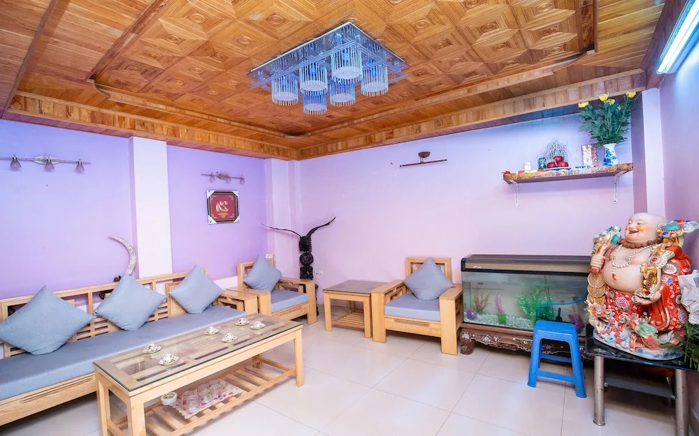 Phuong Dong hotel