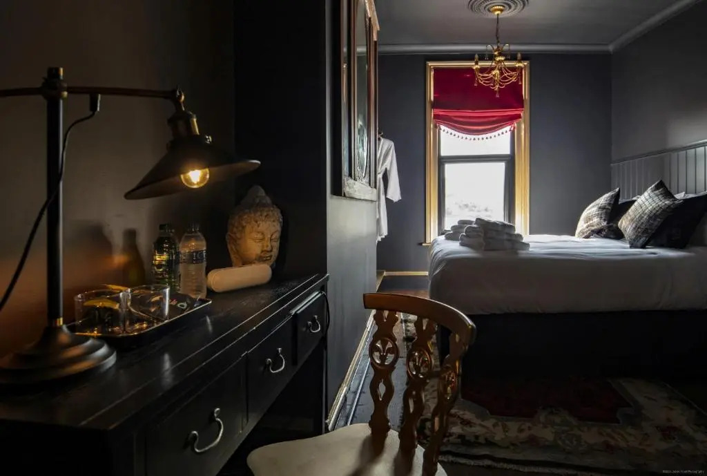 The Albion Rooms