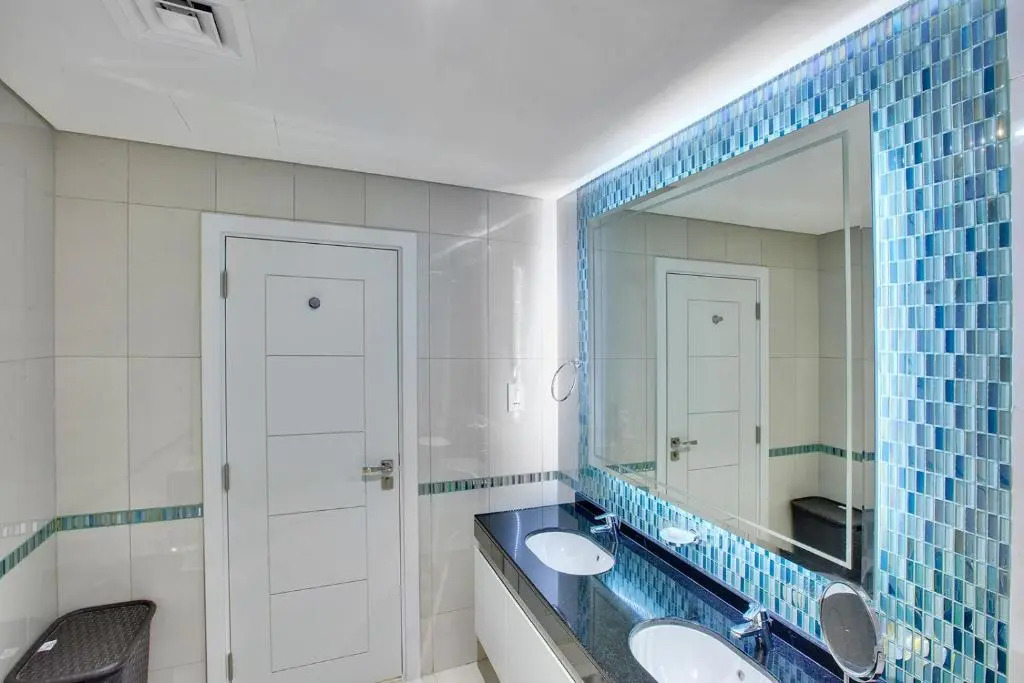 Ultra Modern 1BD in Damac Heights Dubai Marina